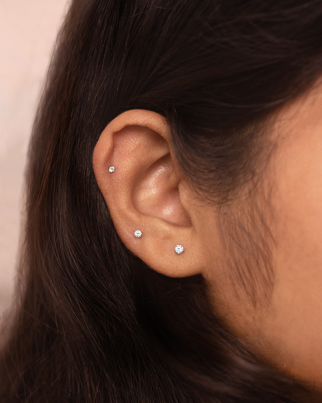 Luxo titanium stud (Silver | 1 pc) - Image 2