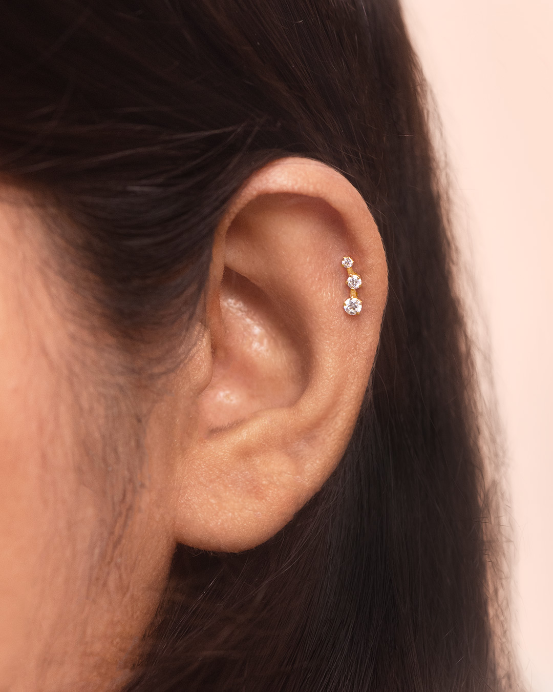 Trio Curve titanium upper ear stud (1 pc) - Image 3